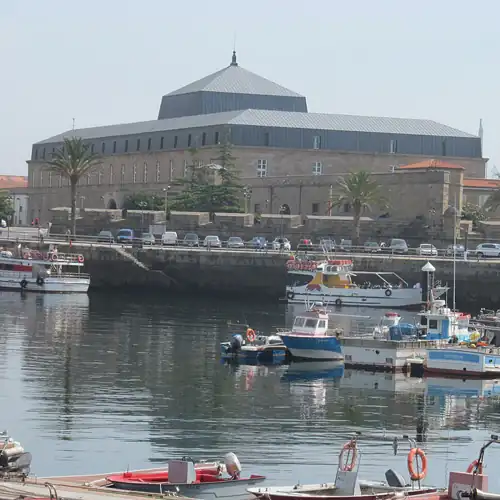 Porto e Caserna di Ferrol – tour storico e marittimo